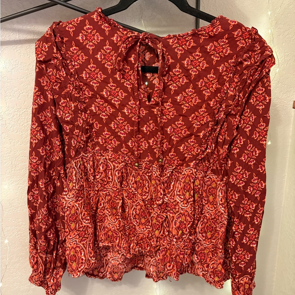 Francesca's Collections Red Floral Blouse